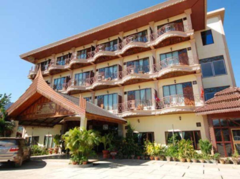 Thavisouk Riverside Hotel Vang Vieng Buitenkant foto