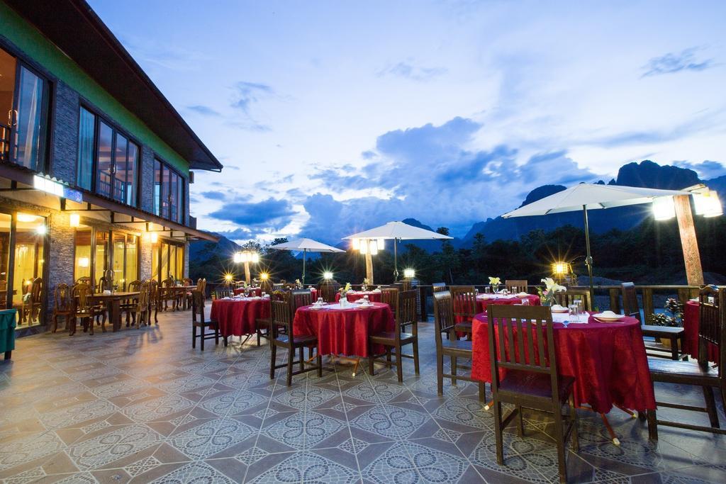 Thavisouk Riverside Hotel Vang Vieng Buitenkant foto