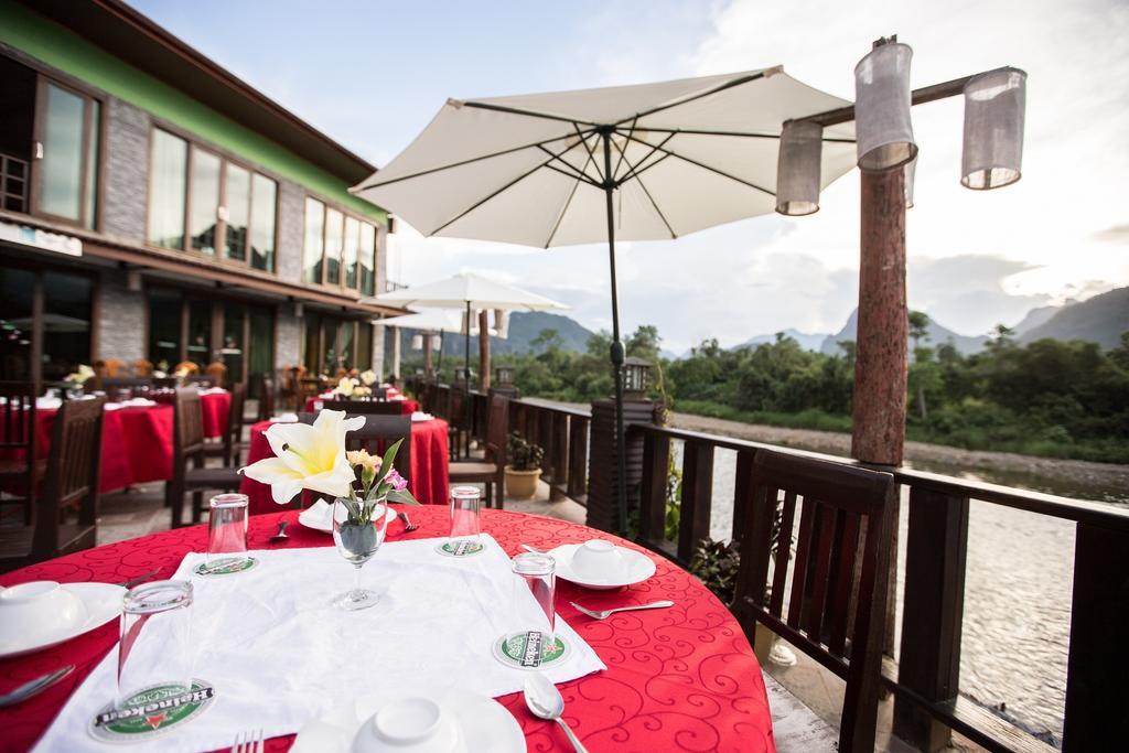 Thavisouk Riverside Hotel Vang Vieng Buitenkant foto
